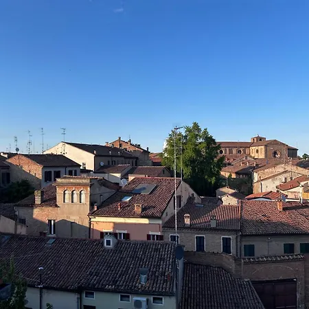 Loft Con Rooftop - Historic Center Ferrara